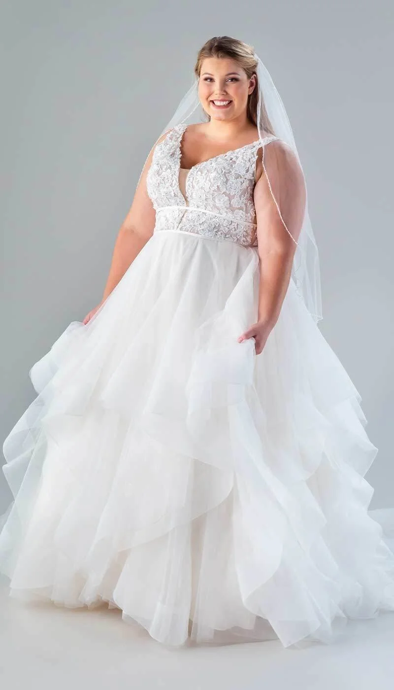 Curvy top brides dresses